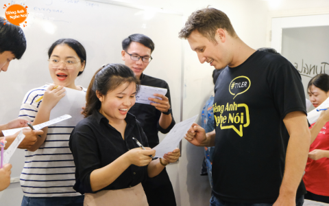 Lợi ích của việc học tiếng Anh online với giáo viên bản ngữ