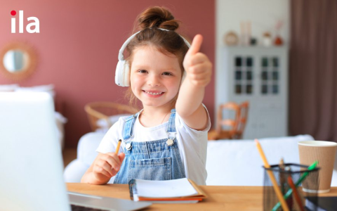 Học tiếng Anh với người bản xứ: Lợi ích bất ngờ bạn chưa biết