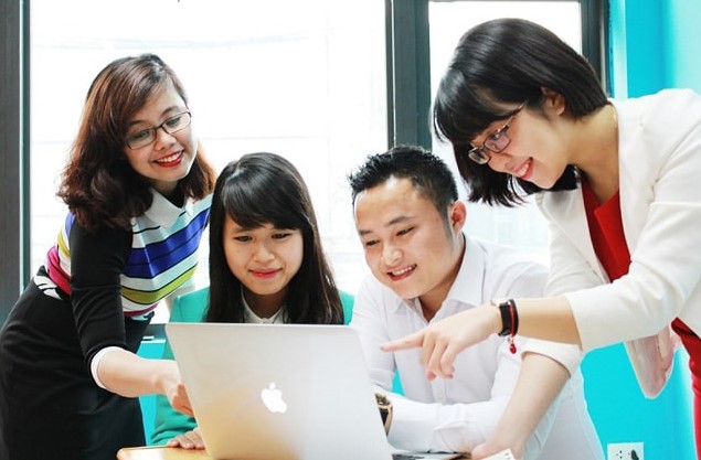 Tìm trung tâm tiếng Anh cho người đi làm cấp tốc tại Hà Nội?