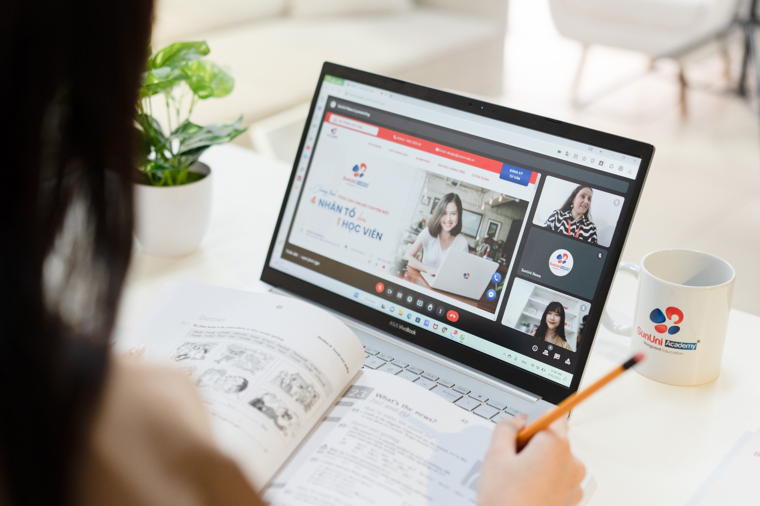 Làm sao chọn trung tâm học tiếng Anh online uy tín? Bí kíp chọn đúng nơi hiệu quả!