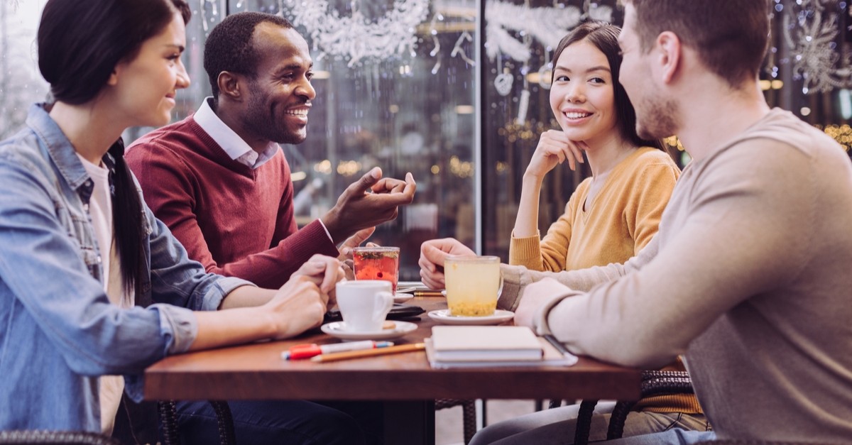 Cách nói chuyện tự nhiên khi giao tiếp tiếng Anh với người nước ngoài (Thử ngay kẻo lỡ)