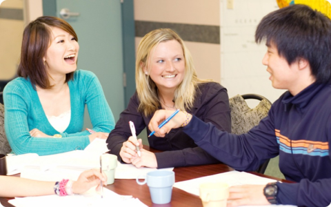 Tiếng anh giao tiếp cho người đi làm học sao? (Bí kíp học nhanh hiệu quả)