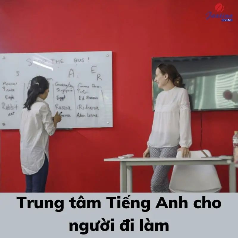 Tìm lớp tiếng Anh online cho người đi làm ở đâu uy tín? (Gợi ý các trung tâm chất lượng)