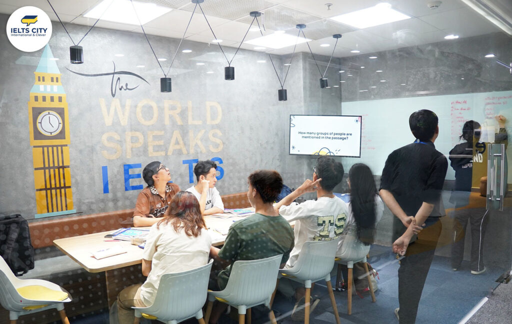 Trung tâm tiếng Anh cho người lớn ở đâu tốt? Chia sẻ kinh nghiệm thực tế từ học viên cũ.
