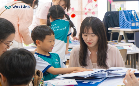 Giải sách bài tập tiếng anh lớp 8 có khó không? (Hướng dẫn chi tiết từng bài)