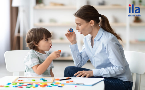 Con học tiếng anh tại các trung tâm cho trẻ em sao hiệu quả? (4 bí quyết cho cha mẹ)