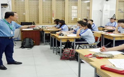 Khám phá sự thật qua review trung tâm học tiếng anh giao tiếp bạn nên biết