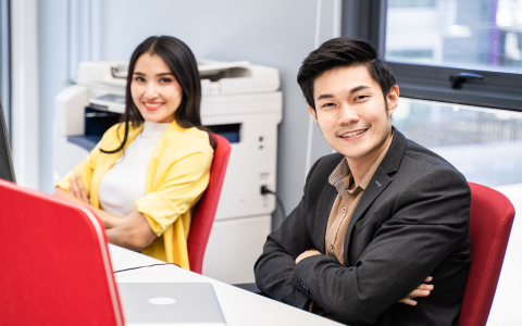 Sợ nói sai khi học đàm thoại tiếng anh trực tuyến miễn phí? Giải quyết ngay với 2 công cụ hữu ích này!