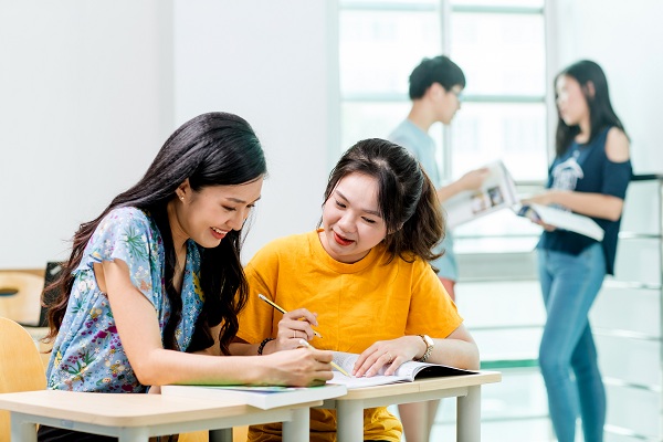 người lớn học tiếng anh khó ở đâu?giải pháp từ chuyên gia ngay!